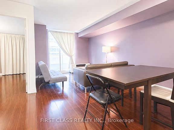 3rd image of 260 Doris Ave #1101