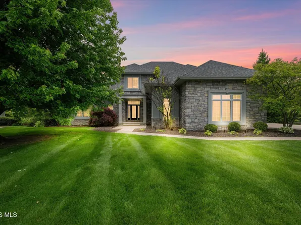 1198 Brookwoode Rd, Perrysburg, OH 43551
