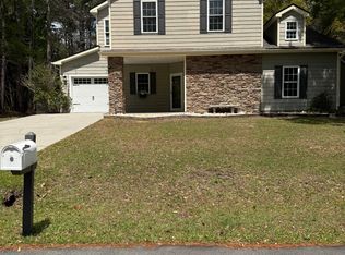 3172 Oak Dr SW, Shallotte, NC 28470