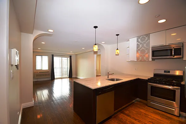 Rented by Laffey Real Estate | media 9