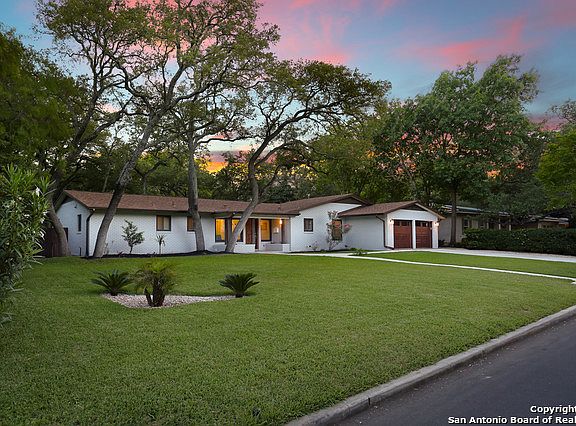 5th image of 326 Cave Ln