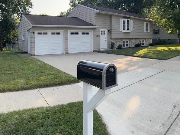 515 W Overmeyer Dr, Algona, IA 50511