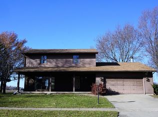 2407 Jordan Dr, Champaign, IL