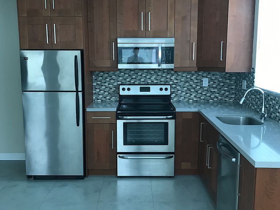 1st image of 101 Washington Ave APT 16