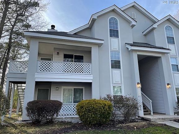 2nd image of 720 Inlet Quay APT A