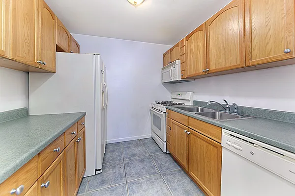 Sold by Compass | media 3