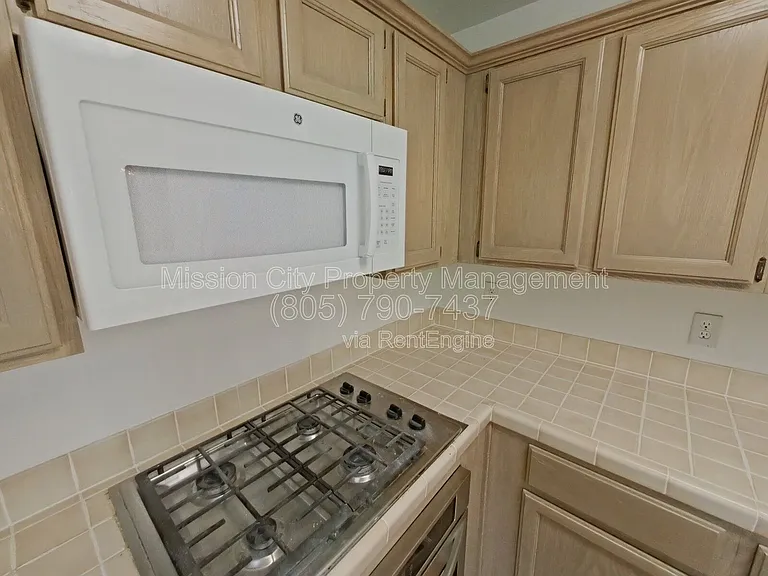 220 Meigs Rd #20 — Photo 7