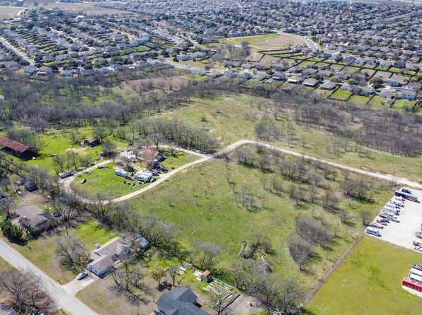 940 Windy Hill Rd, Kyle, TX 78640