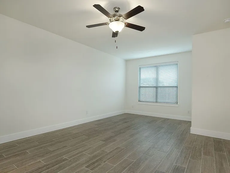 436 Parkline Dr — Photo 6