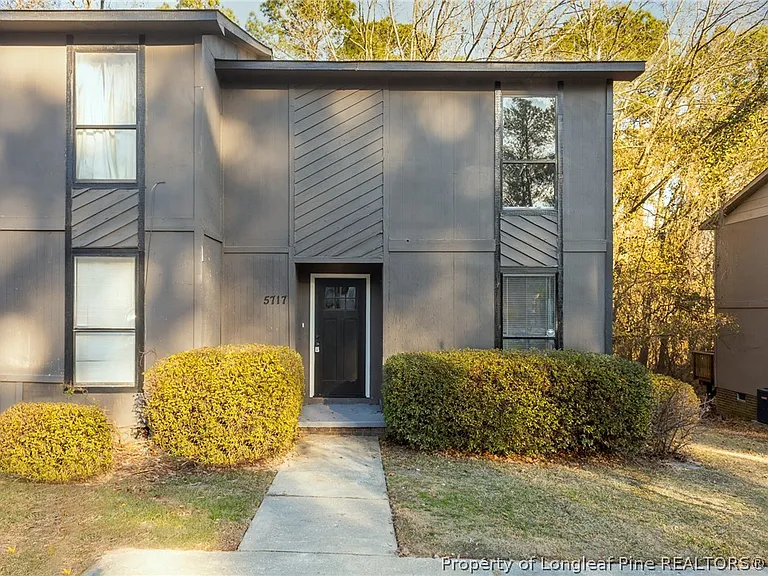 5717 Aftonshire Dr — Photo 2