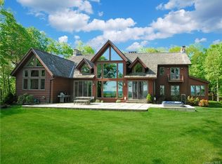 105 Mills Rd, North Salem, NY 10560