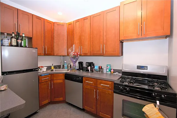 Rented by R New York | media 15