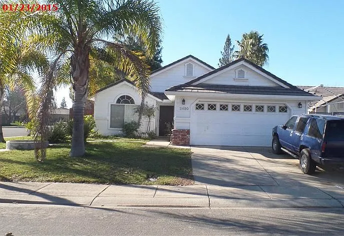 2490 Black Ct photo 1