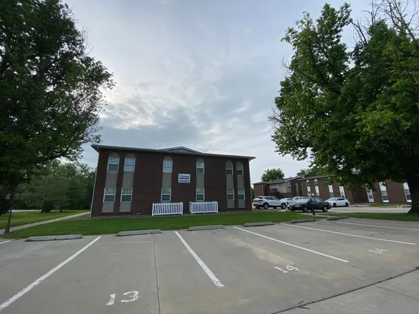 Westmount Apartments, 170 Westmount Dr APT 14, Farmington, MO 63640