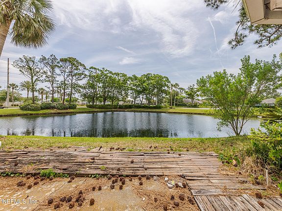 4th image of 3415 HERON Drive N