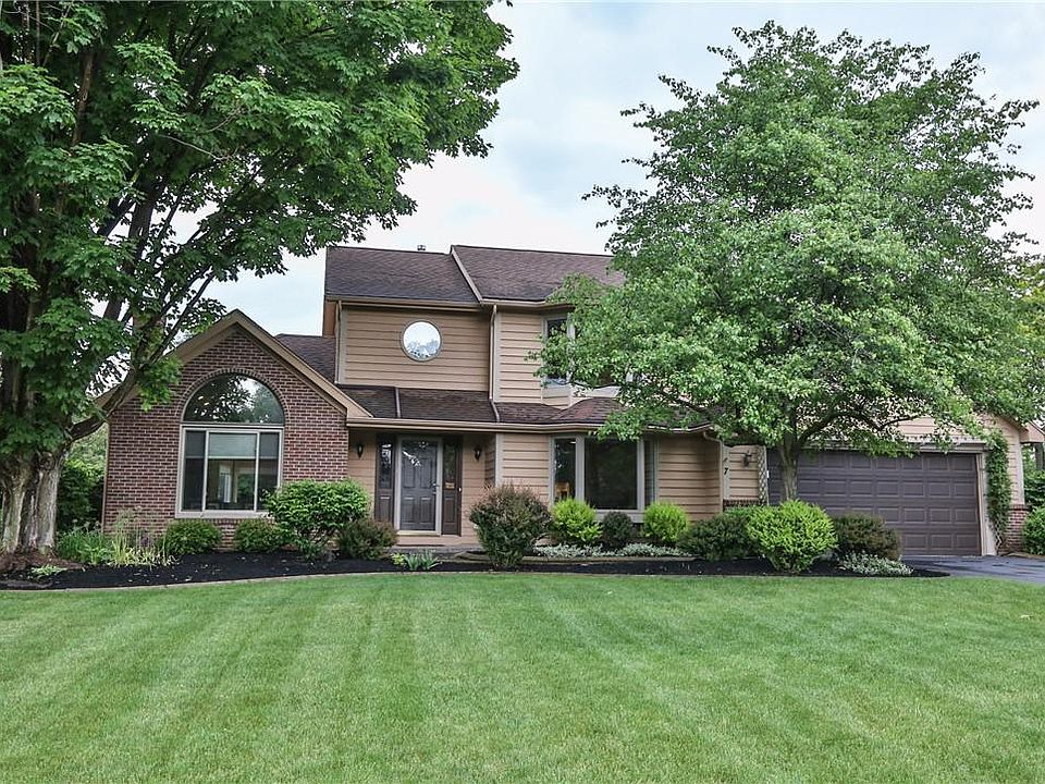 1st image of 7 Dovehill Cir