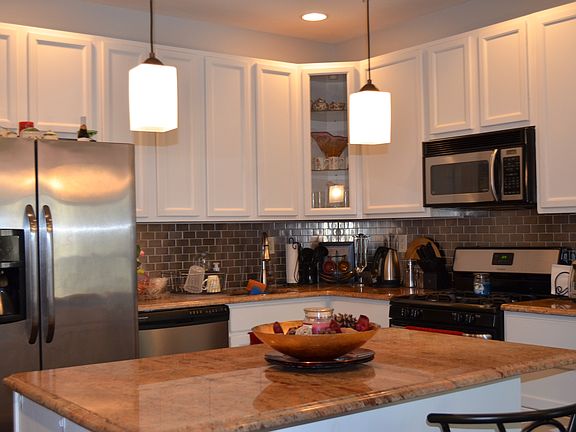 5th image of 248 Beach Breeze Ln
