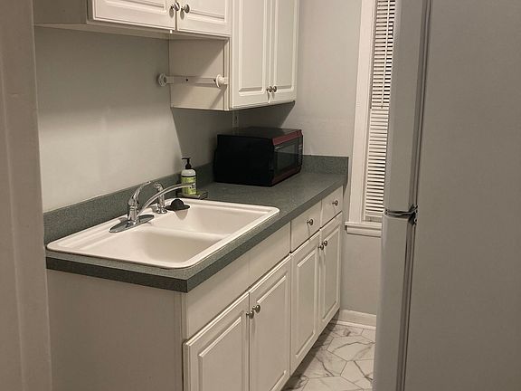 4th image of 4509 Georgia Ave #B
