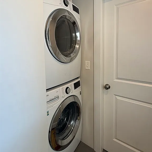 821 Winthrop Ave #2 — Photo 11