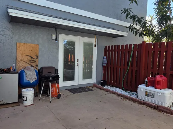 4 Crossings Cir APT B, Boynton Beach, FL 33435