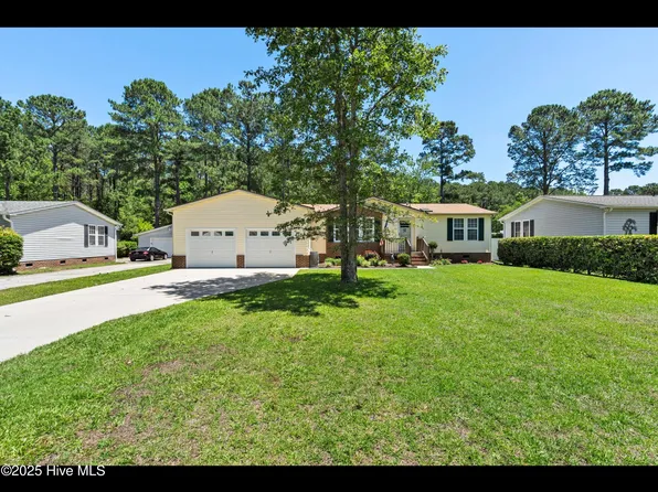 975 Waterview Lane, Calabash, NC 28467