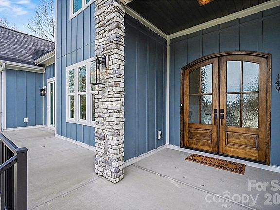 2nd image of 149 Shady Cove Rd