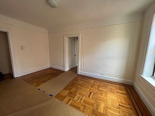 1st image of 4773 Broadway #6P