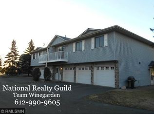 1005 Pondview Ct, Vadnais Heights, MN 55127