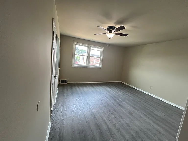 3633 E Crown Ave — Photo 10