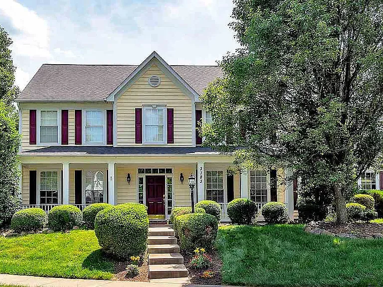 3383 Turnberry Cir — Photo 36