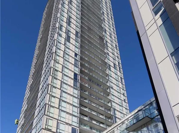 5180 Yonge St, Toronto, ON