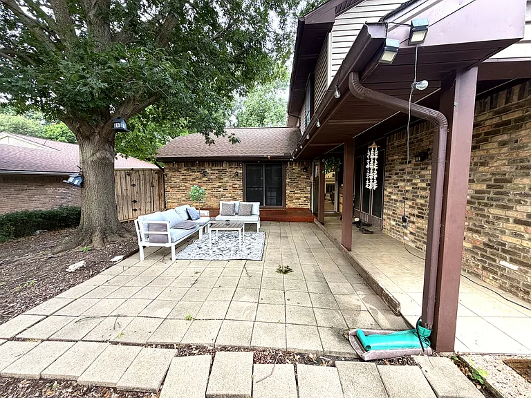 3101 Bandolino Ln — Photo 24