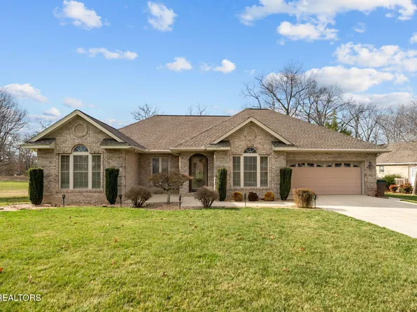 429 E Deer Creek Dr, Crossville, TN 38571