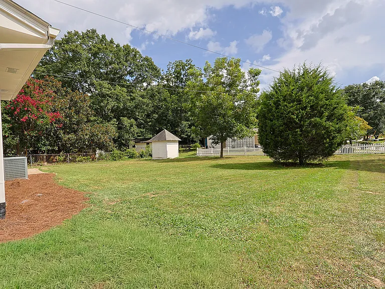 1295 Morrow Rd — Photo 46