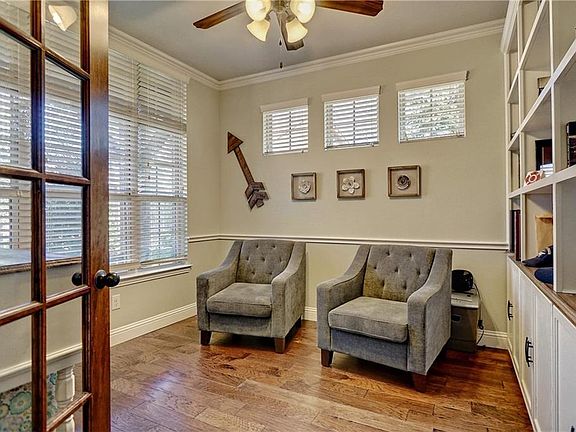 5th image of 2936 Softwood Cir