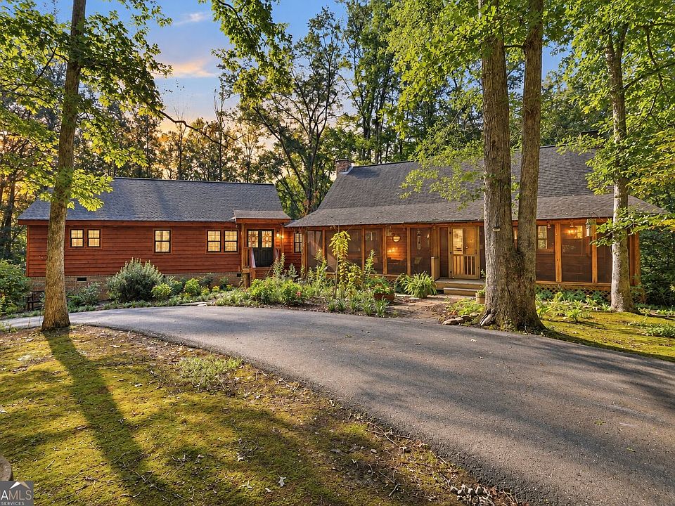 1st image of 282 Jarrett Manor Est