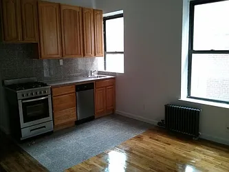 Rented by Elinor Taasa, LREB