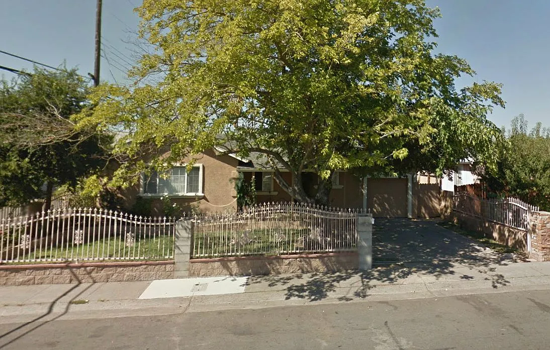5441 Jansen Dr photo 1