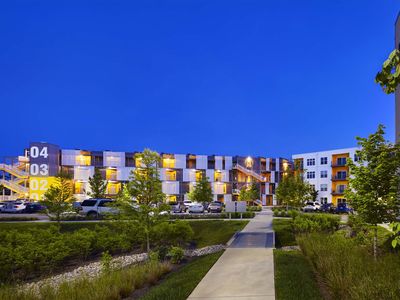 400 Herron Dr APT 313, Nashville, TN, 37210