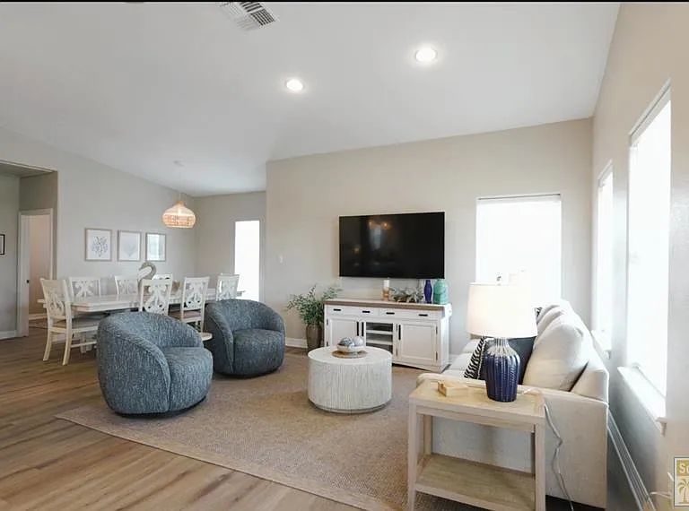120 E Sunset Dr — Photo 18
