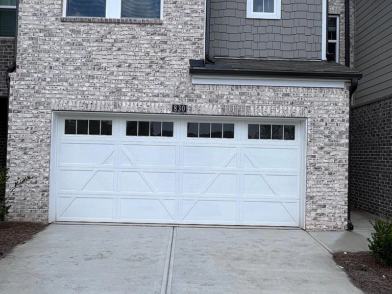 830 Sunny Lake Dr — Photo 1