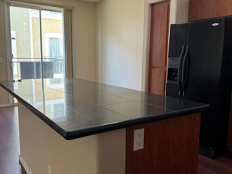 22125 N 29th Ave #123 — Photo 3