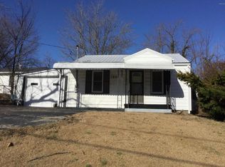 106 Olive St, Anna, IL 62906