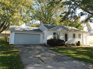 208 E 18th St N, Newton, IA 50208