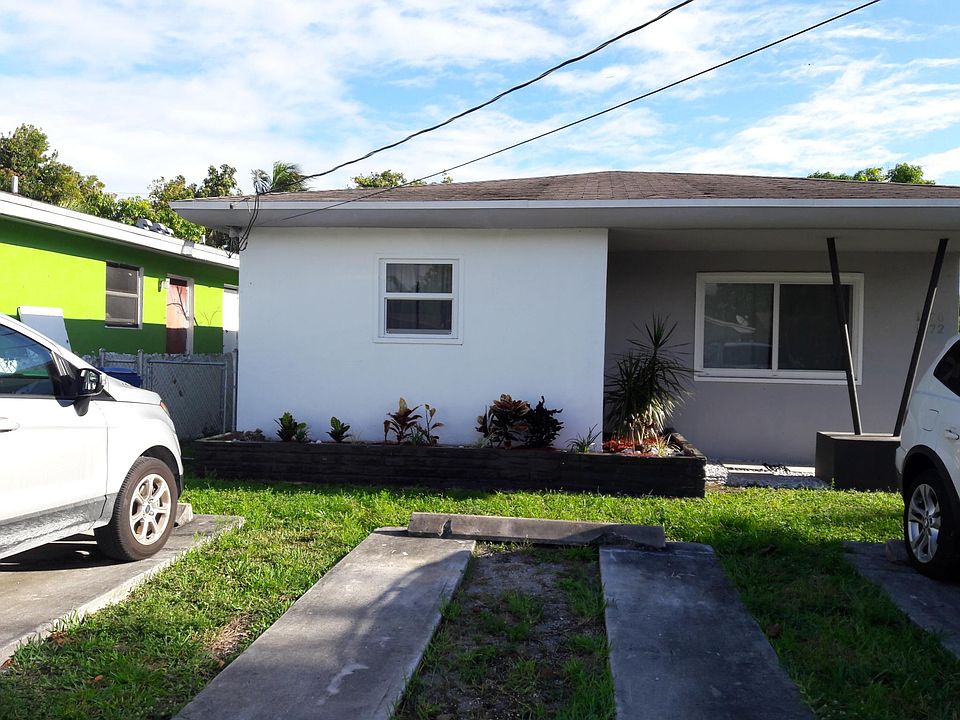 1st image of 1172 NE 111th St #2