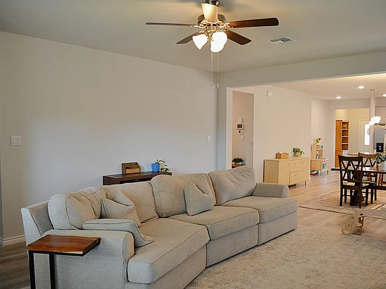 4431 Allison Dr — Photo 14