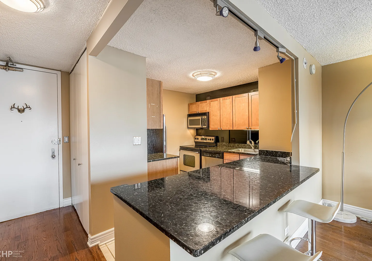 1 bed, $2,500 — Photo 4
