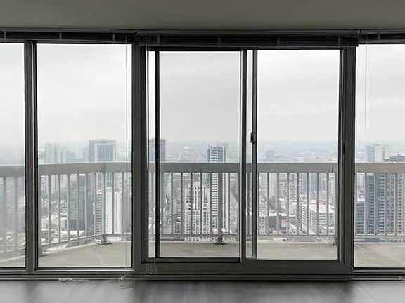3rd image of 613 N State St #1705