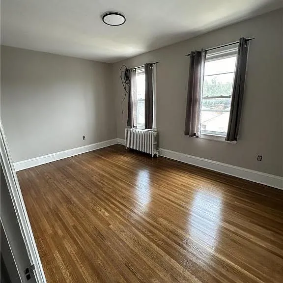 2242 Ferry St — Photo 7