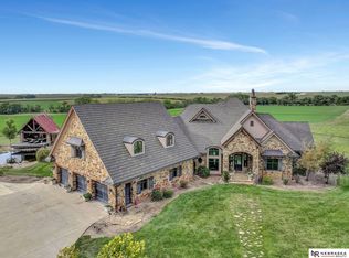 8148 W Cherry Rd, De Witt, NE 68341